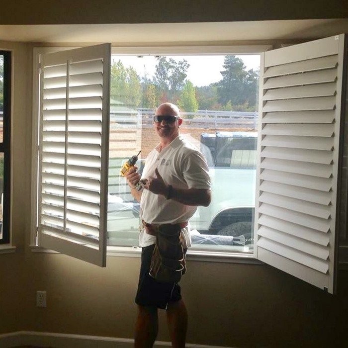 Hunter Douglas Dealer Image